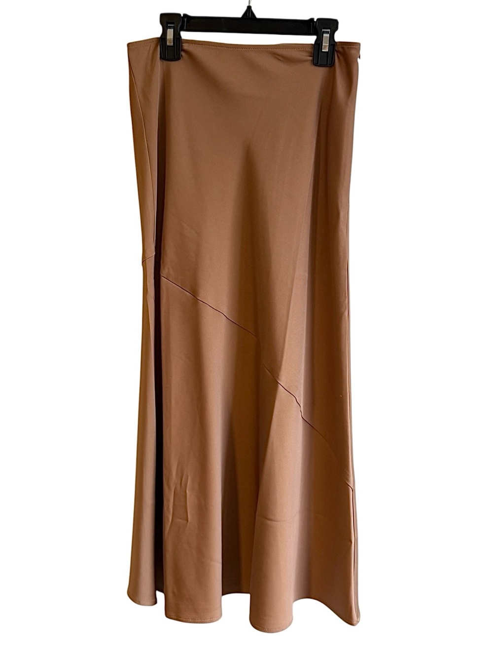 Mod Ref Champagne Mid Rise Satin Midi Skirt Size Small NWOT